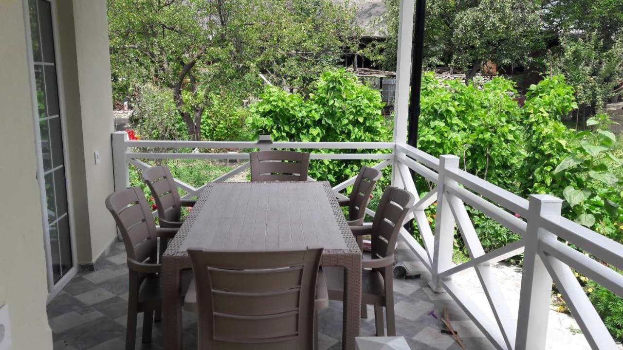 Abbasov'S Guest House-In Lahij Lahic Esterno foto