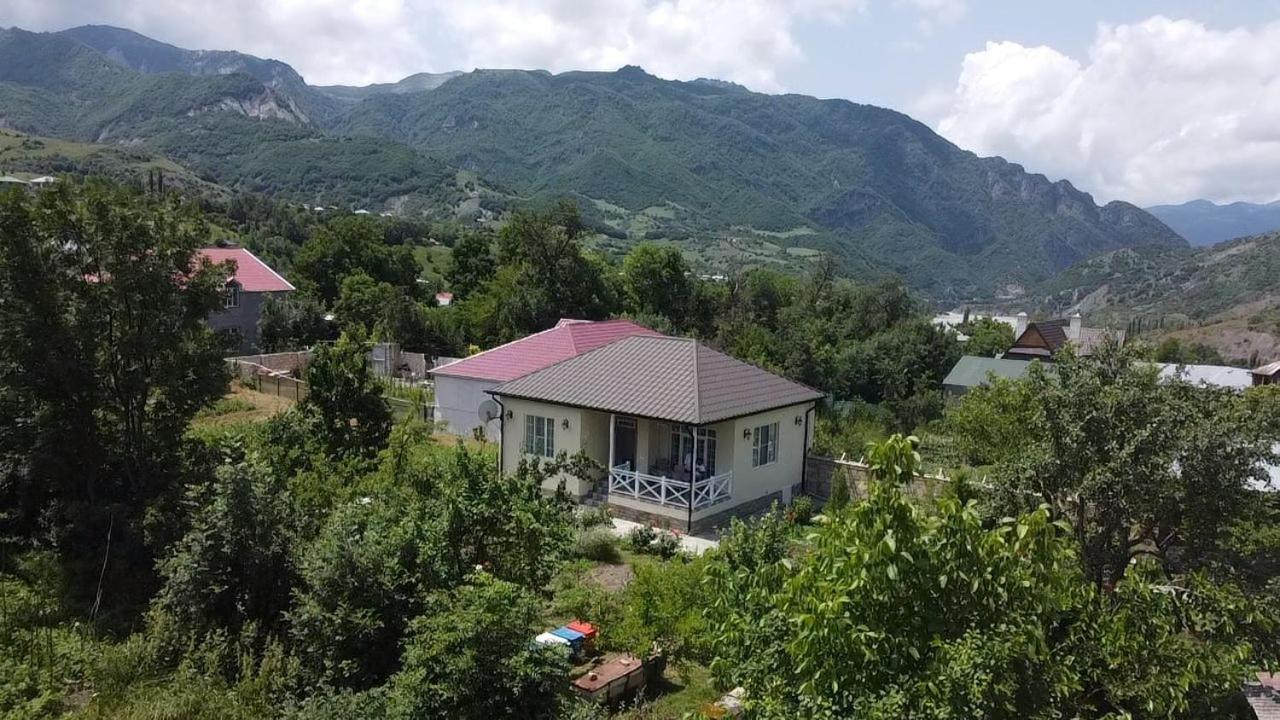 Abbasov'S Guest House-In Lahij Lahic Esterno foto